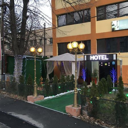 Dream Accommodation Boekarest Buitenkant foto