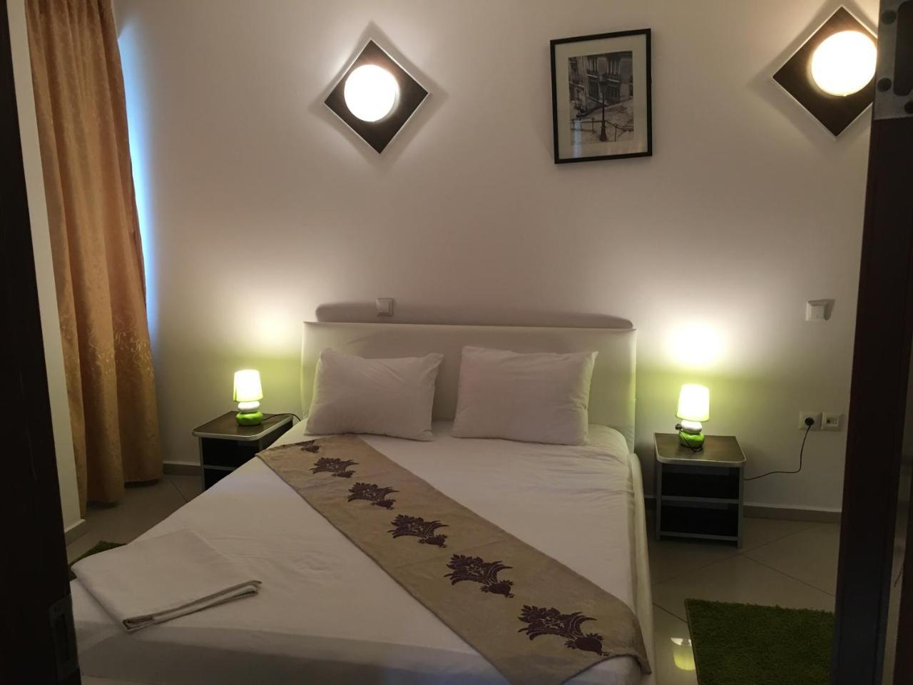Dream Accommodation Boekarest Buitenkant foto